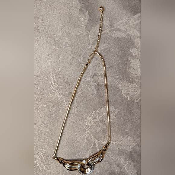 Crown Trifari Carousel Necklace, EUC! - Picture 8 of 9